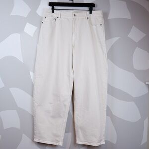 American Eagle Cream Barrel Fit Stretch Jeans | 12